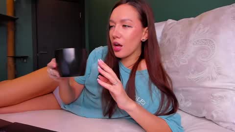 Awgustina online show from February 2, 10:24 am