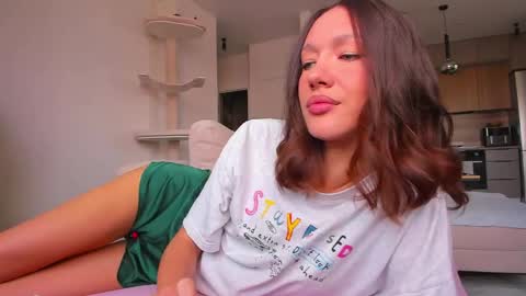 Snapshot of awgustina_sweetheart22 chatting on May 3, 9:26 am Awgustina online show from May 3, 9:26 am