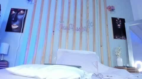 axarasss online show from February 12, 12:11 pm