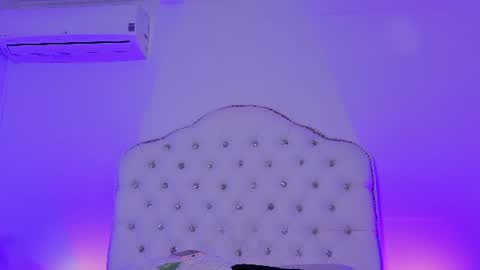 axarasss online show from June 12, 9:46 pm
