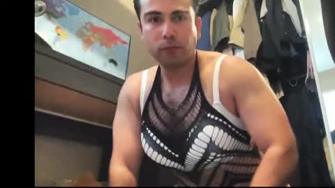 Snapshot of axel101101 chatting on December 9, 5:52 pm Axel Palacios online show from December 9, 5:52 pm