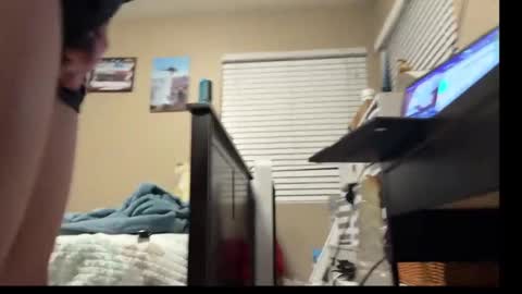 Snapshot of axel101101 chatting on February 1, 1:51 pm Axel Palacios online show from February 1, 1:51 pm