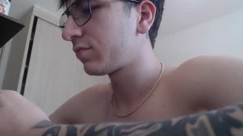 Snapshot of axel__master chatting on July 21, 5:04 pm axel__master online show from July 21, 5:04 pm