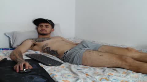 Axel online show from February 25, 6:20 pm