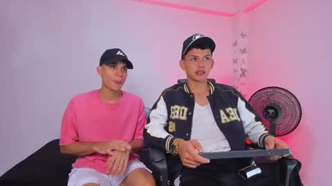 AXEL online show from November 15, 8:05 pm