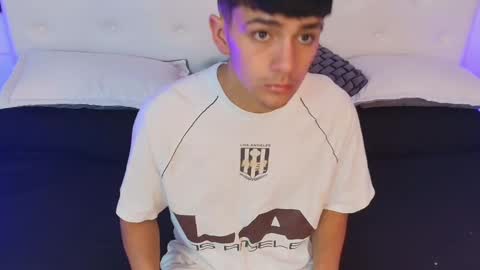 axel_draven online show from September 16, 11:11 am