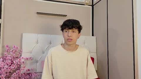 Axel Evanss online show from October 27, 12:09 pm