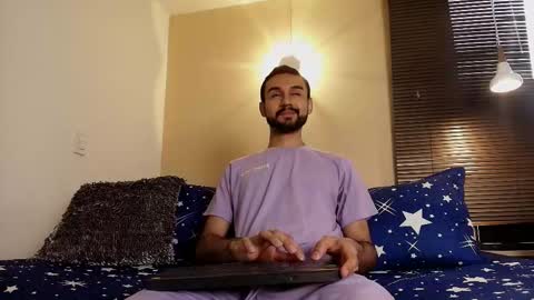 Axel Moon online show from November 12, 8:19 pm