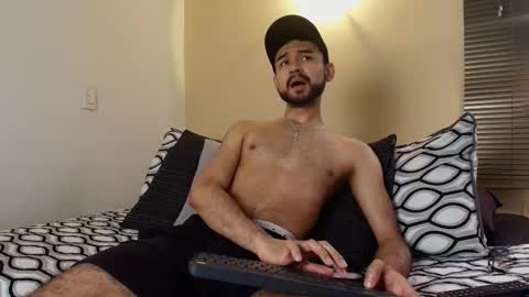 Axel Moon online show from December 17, 5:08 pm