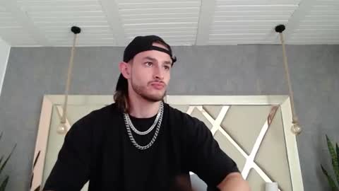 Snapshot of axel_porn_ chatting on July 8, 12:20 pm Axel online show from July 8, 12:20 pm