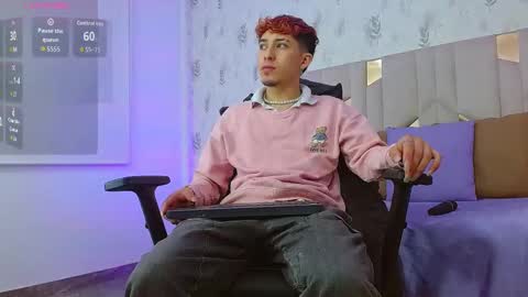 AXEL  online show from September 30, 3:33 am