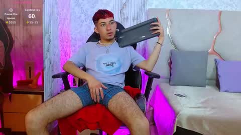 AXEL  online show from February 24, 6:50 pm