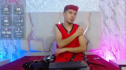 AXEL  online show from March 2, 7:10 pm