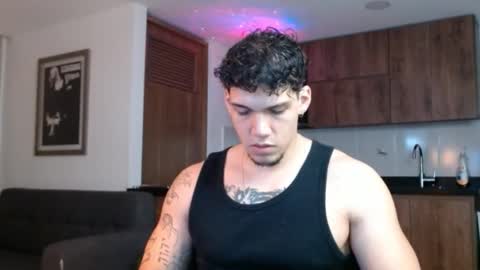 Snapshot of axel_taylor21 chatting on January 9, 1:08 am INDEPENDENT MODEL online show from January 9, 1:08 am