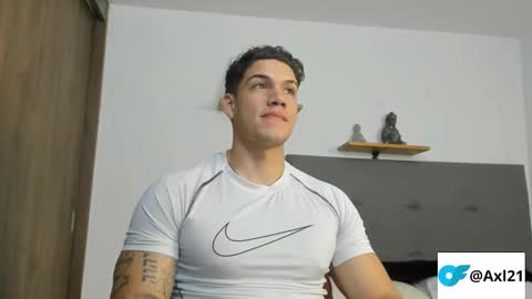 Snapshot of axel_taylor21 chatting on February 17, 6:36 pm INDEPENDENT MODEL online show from February 17, 6:36 pm