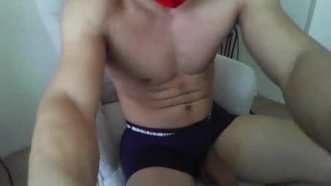 Axel online show from November 16, 5:40 pm