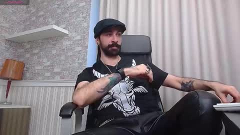 AxelColton online show from January 8, 6:16 am