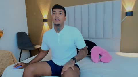 Axell online show from April 15, 12:34 pm