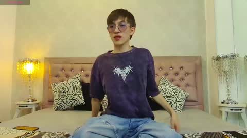 axell_stone online show from June 1, 7:59 pm