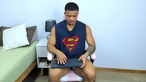 Snapshot of axelldasilva chatting on September 14, 12:21 am AXEL DA SILVA online show from September 14, 12:21 am