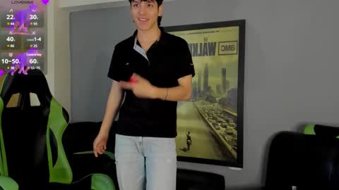 Axel Raven online show from December 16, 4:49 pm