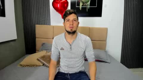 Axel and mia  online show from March 8, 3:28 am