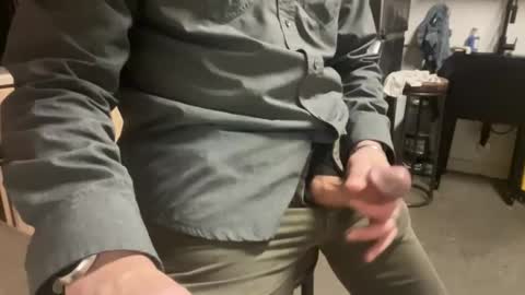 axiomatic777312640 online show from March 24, 3:11 am