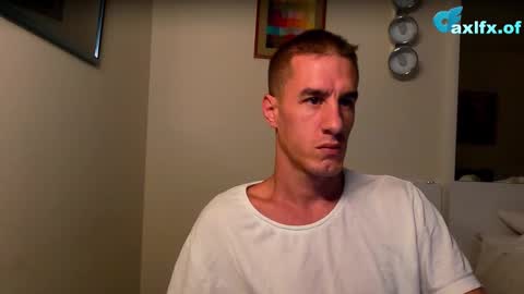 Axl online show from October 16, 2:23 am