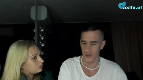 Axl online show from October 24, 10:50 pm