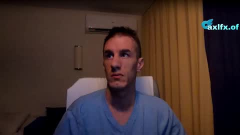 Axl online show from March 30, 12:55 am