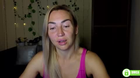 Jully online show from September 15, 5:35 pm