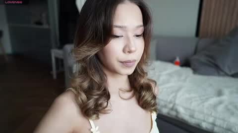 Snapshot of aya__hitakayama chatting on May 16, 1:10 pm Aya online show from May 16, 1:10 pm