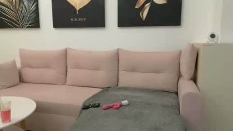 Ayabellle online show from September 15, 7:47 pm