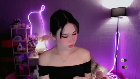 AYAHOSHILOVESYOU online show from March 25, 5:13 am