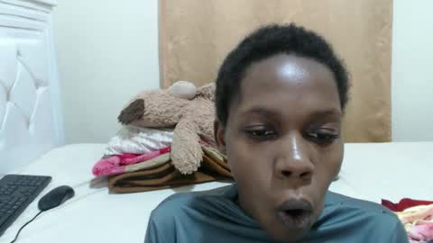 Ayie online show from September 25, 9:24 am