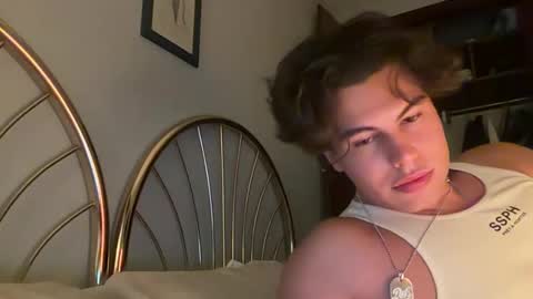 aydendots777 online show from April 24, 10:34 pm