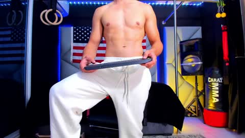 Ayden Miller online show from April 8, 4:01 am