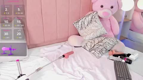 Ayelen Spacee online show from January 12, 4:50 am