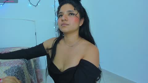 Mariana online show from January 23, 11:58 pm