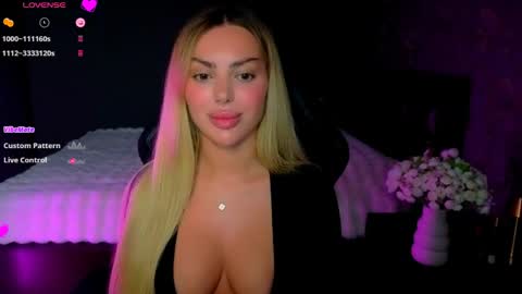  Ayla Demir  online show from May 16, 7:34 pm