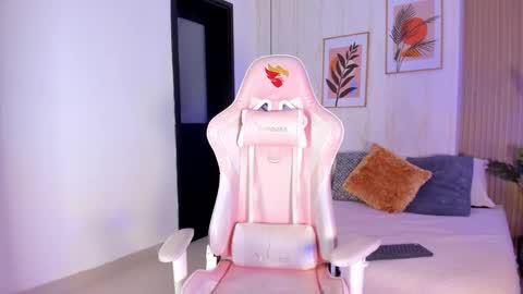 Ayleen online show from December 20, 12:56 pm