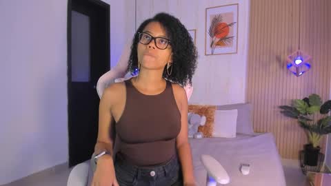 Ayleen online show from January 13, 1:27 pm