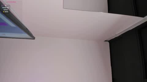 ayllin  online show from September 10, 7:47 pm