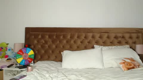 Snapshot of aylinhoney chatting on January 26, 4:41 am Aylin online show from January 26, 4:41 am