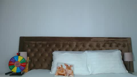 Snapshot of aylinhoney chatting on October 6, 1:58 am Aylin online show from October 6, 1:58 am