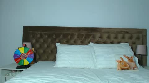 Snapshot of aylinhoney chatting on October 24, 2:08 am Aylin online show from October 24, 2:08 am