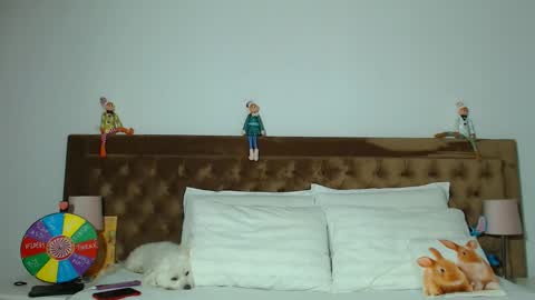 Snapshot of aylinhoney chatting on November 24, 5:51 am Aylin online show from November 24, 5:51 am