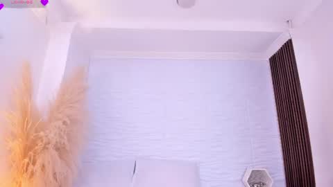 Snapshot of aylinlove_ chatting on July 21, 11:56 am aylinlove_ online show from July 21, 11:56 am