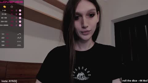 AYNEK        fansly  online show from December 6, 12:05 pm