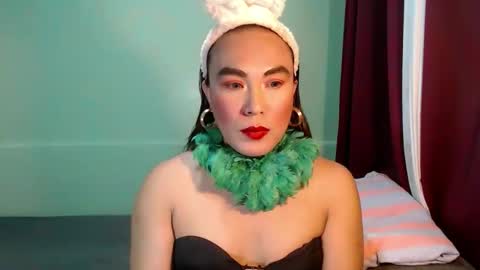 ayumi online show from September 11, 10:15 am